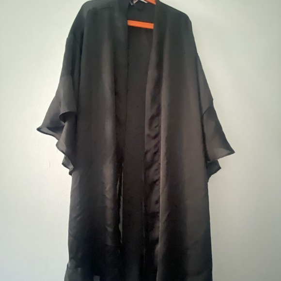 Victoria Secret Robe - Picture 1 of 3